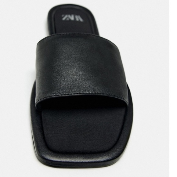 Zara Flat leather sandals women’s size 10 in black minimalist neutral MSRP $69 - Picture 5 of 7